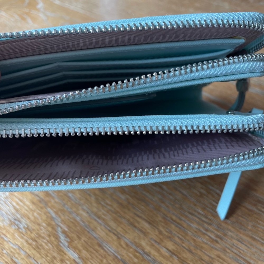 Stella and Dot mint green clutch NWOT - Picture 7 of 8